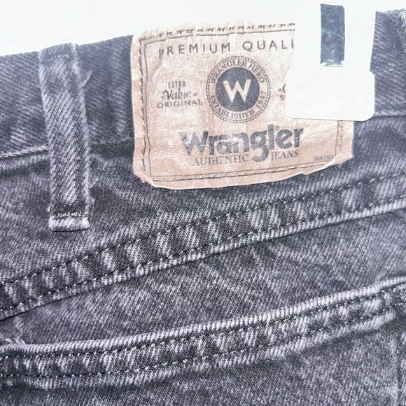 Vintage 90s Wrangler Black Denim Jeans 13MWZWK Size 36x30 Made In The USA - Picture 7 of 9